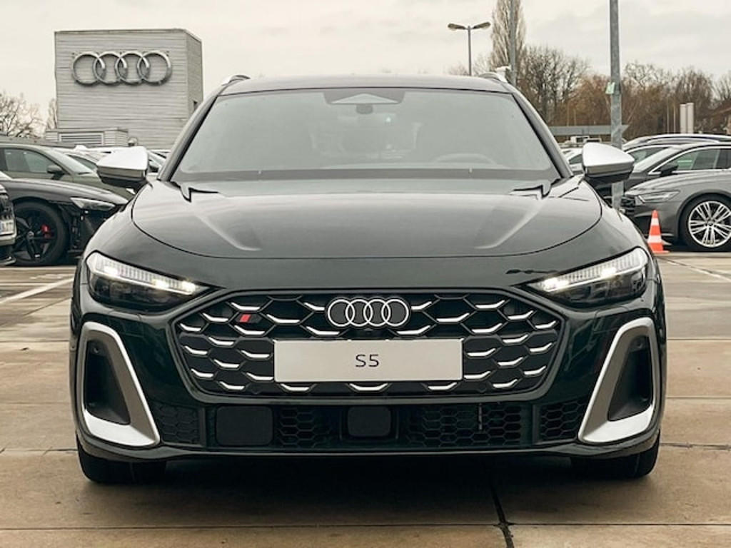 Audi S5