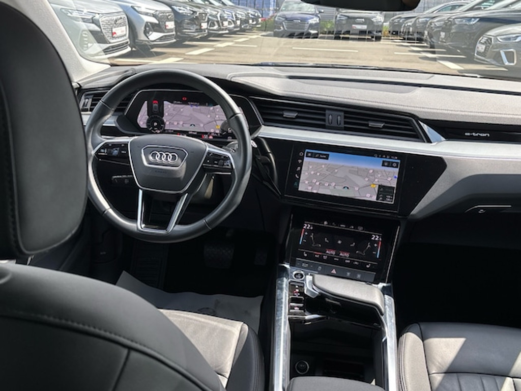 Audi e-tron