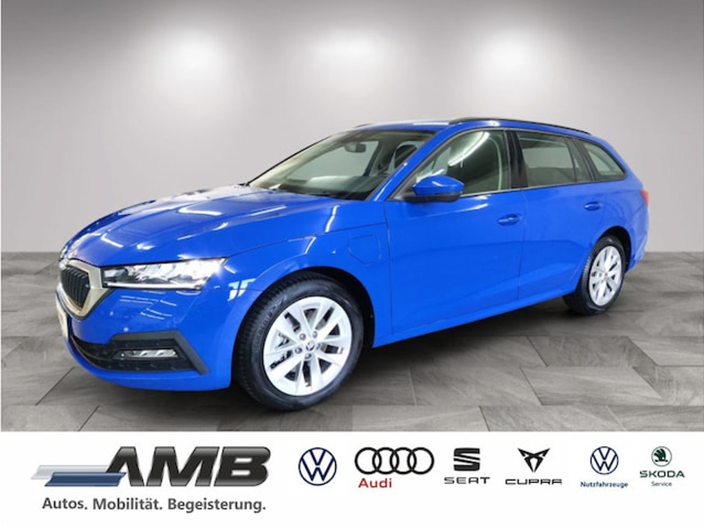 Skoda Octavia 2023 Hybride Benzine