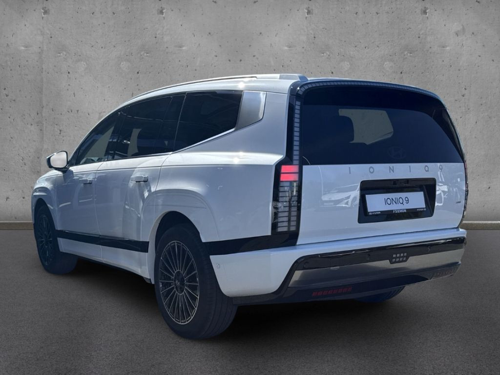 Hyundai IONIQ 9
