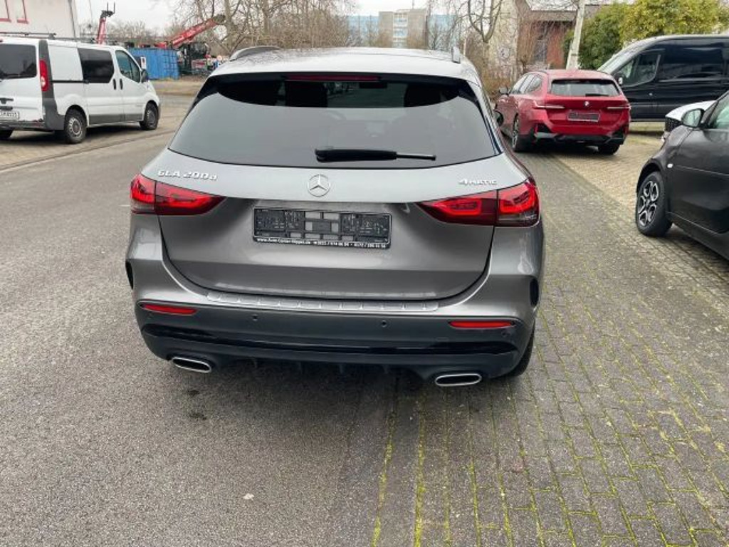 Mercedes-Benz GLA-Klasse