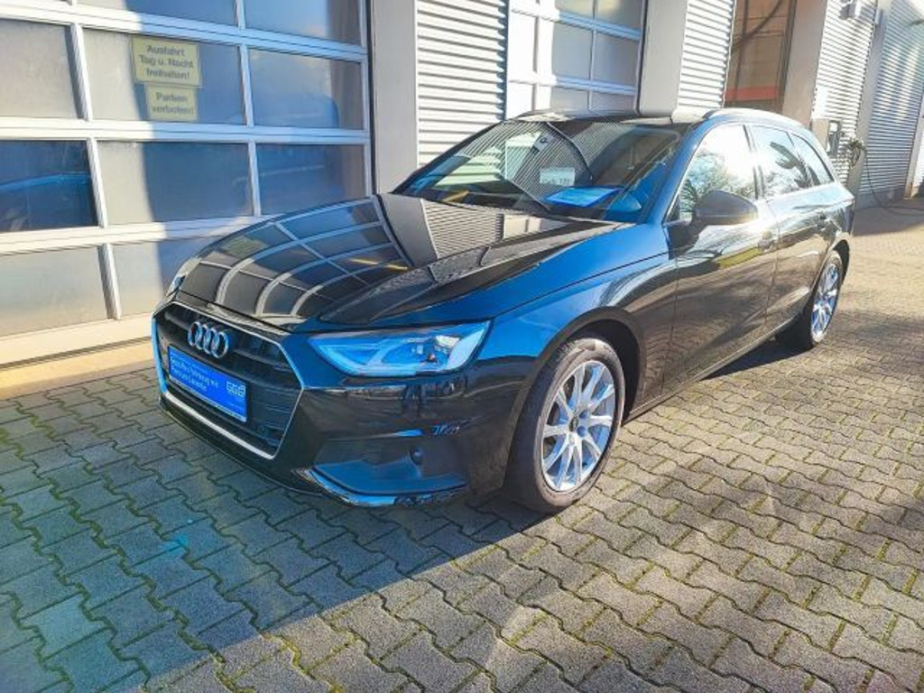Audi A4 2022 Benzine