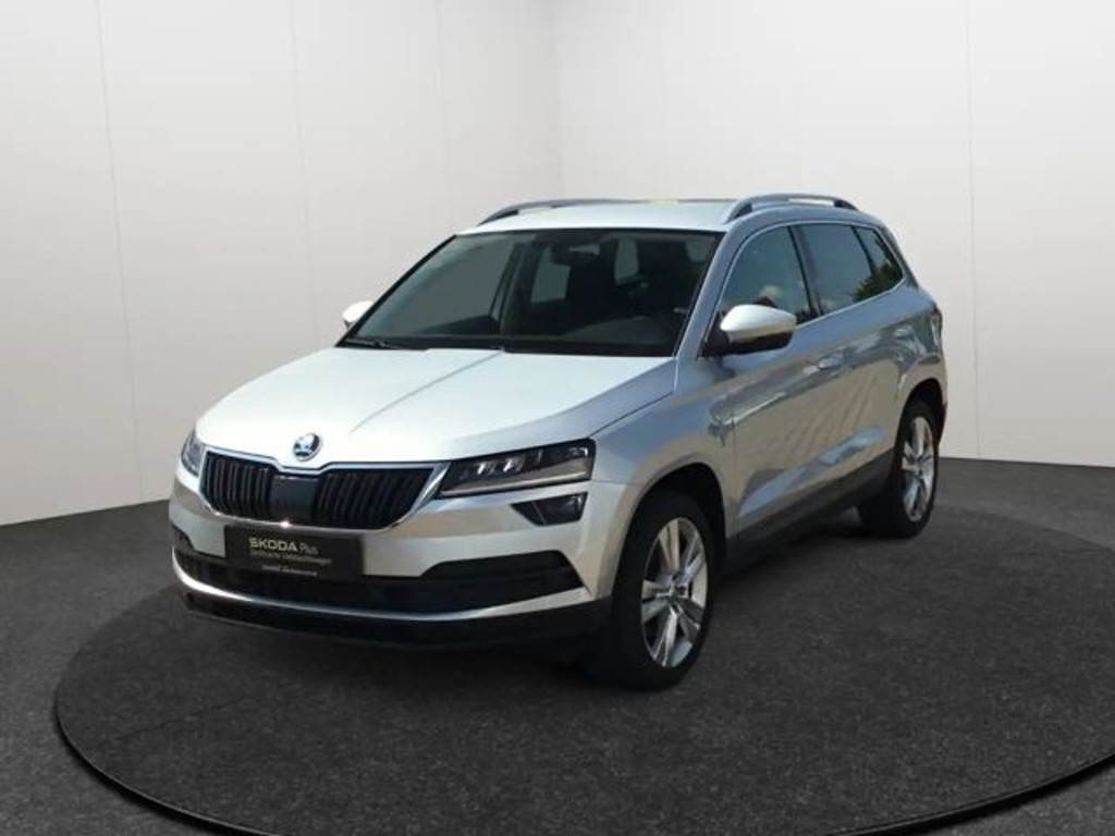 Skoda Karoq 2022 Benzine