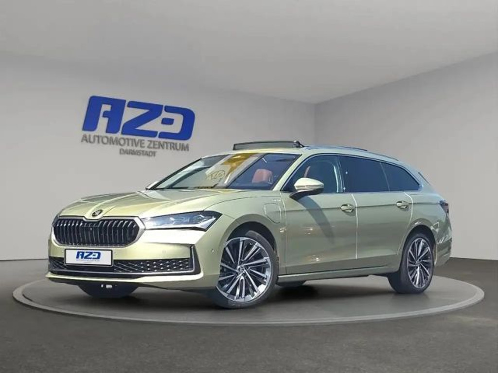 Skoda Superb 2024 Hybride Benzine
