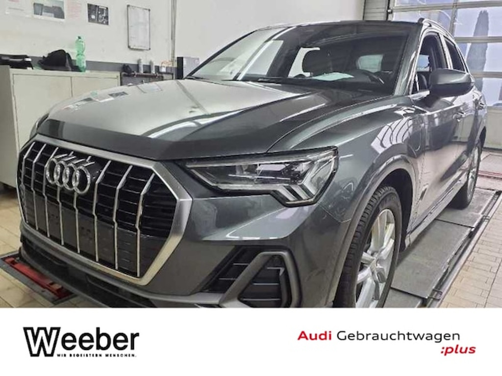 Audi Q3 2022 Hybride Benzine