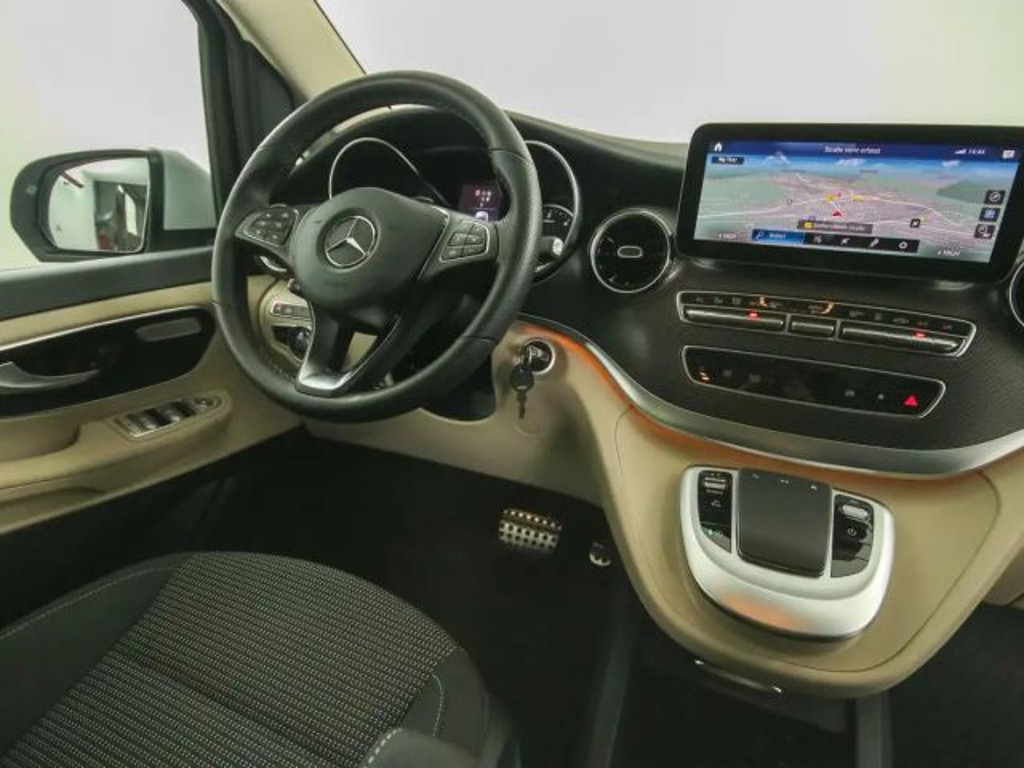 Mercedes-Benz Marco Polo