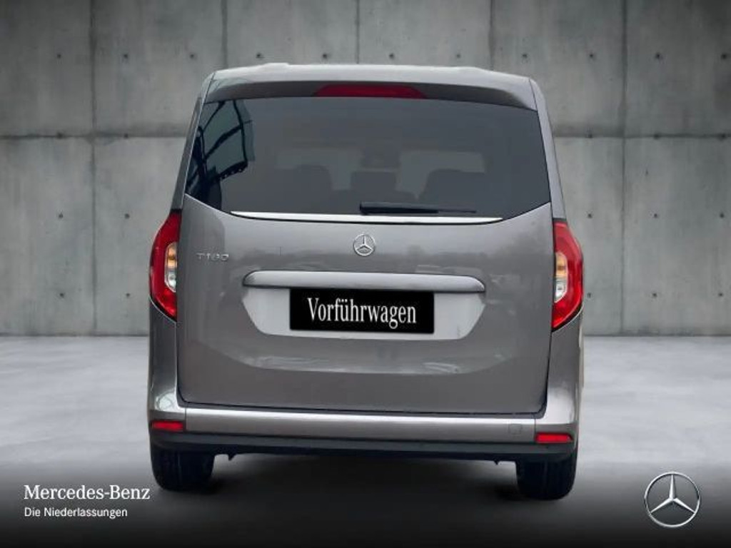 Mercedes-Benz T 180