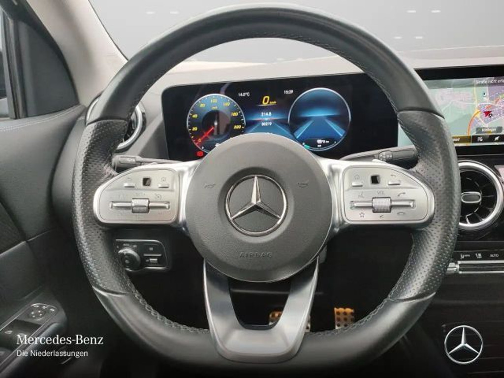 Mercedes-Benz GLA-Klasse