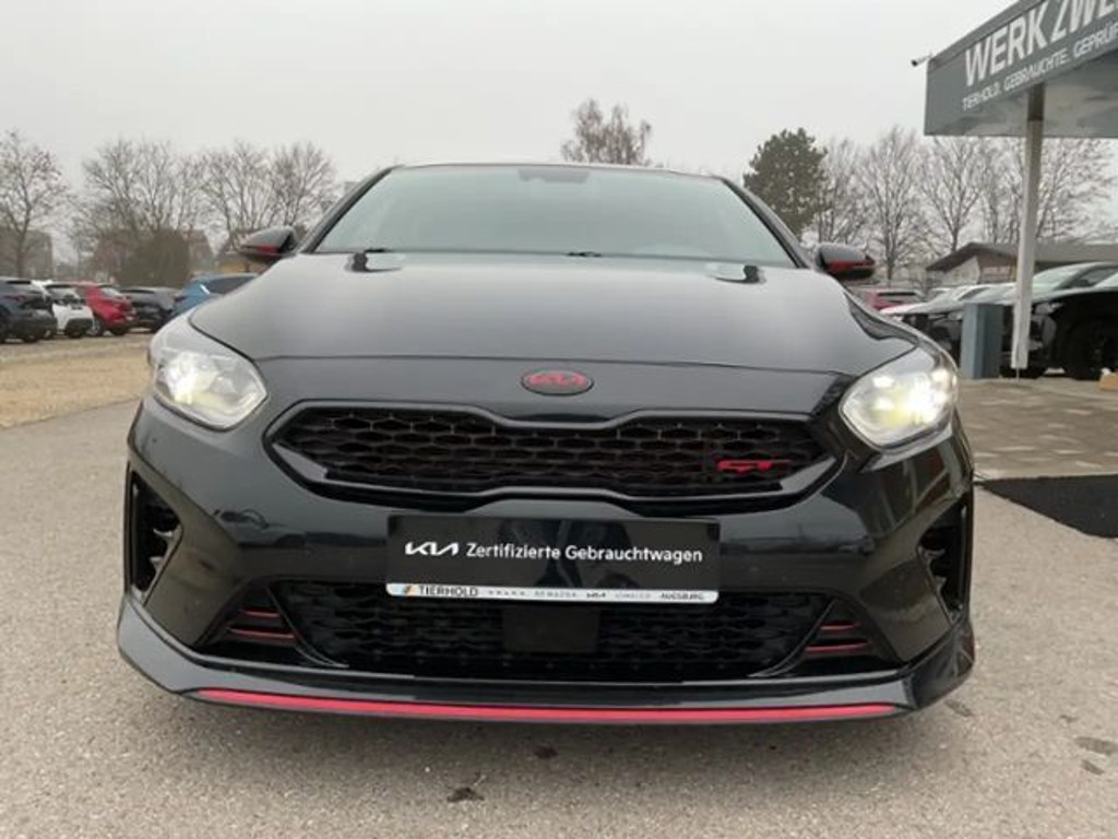 Kia ProCeed