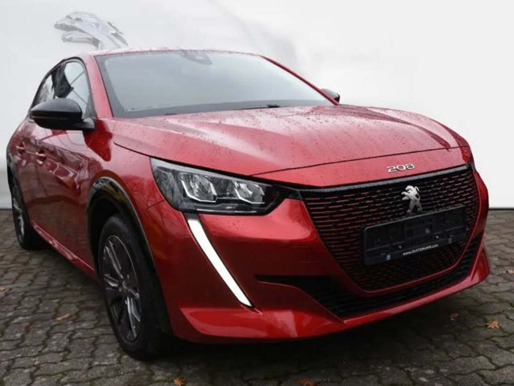 Peugeot e-208