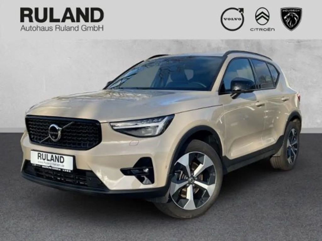 Volvo XC40 2025 Benzine