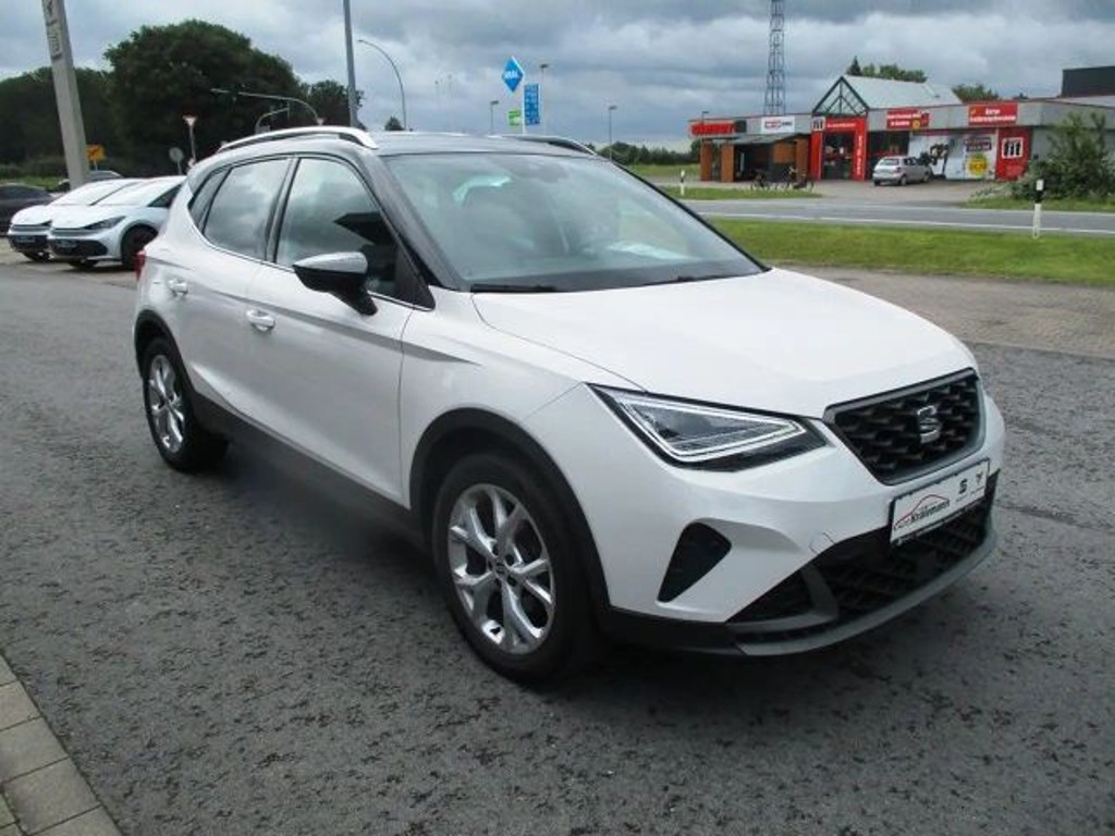 Seat Arona