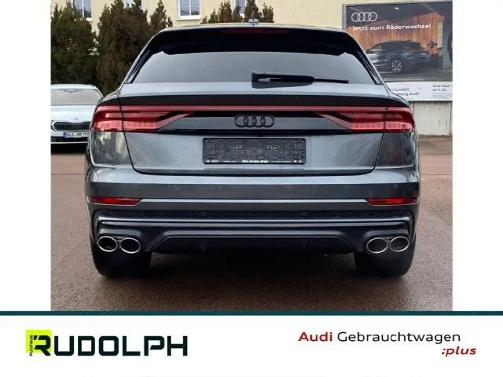 Audi SQ8
