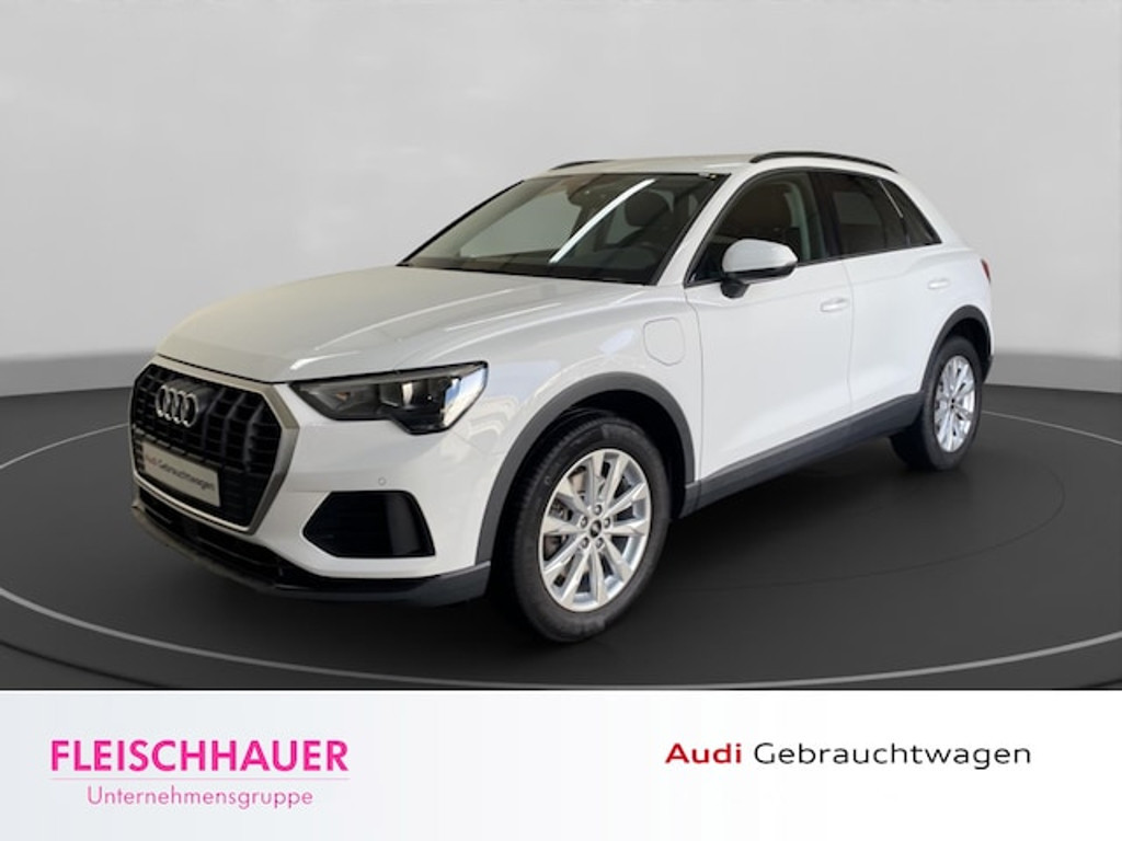 Audi Q3 2022 Hybride Benzine