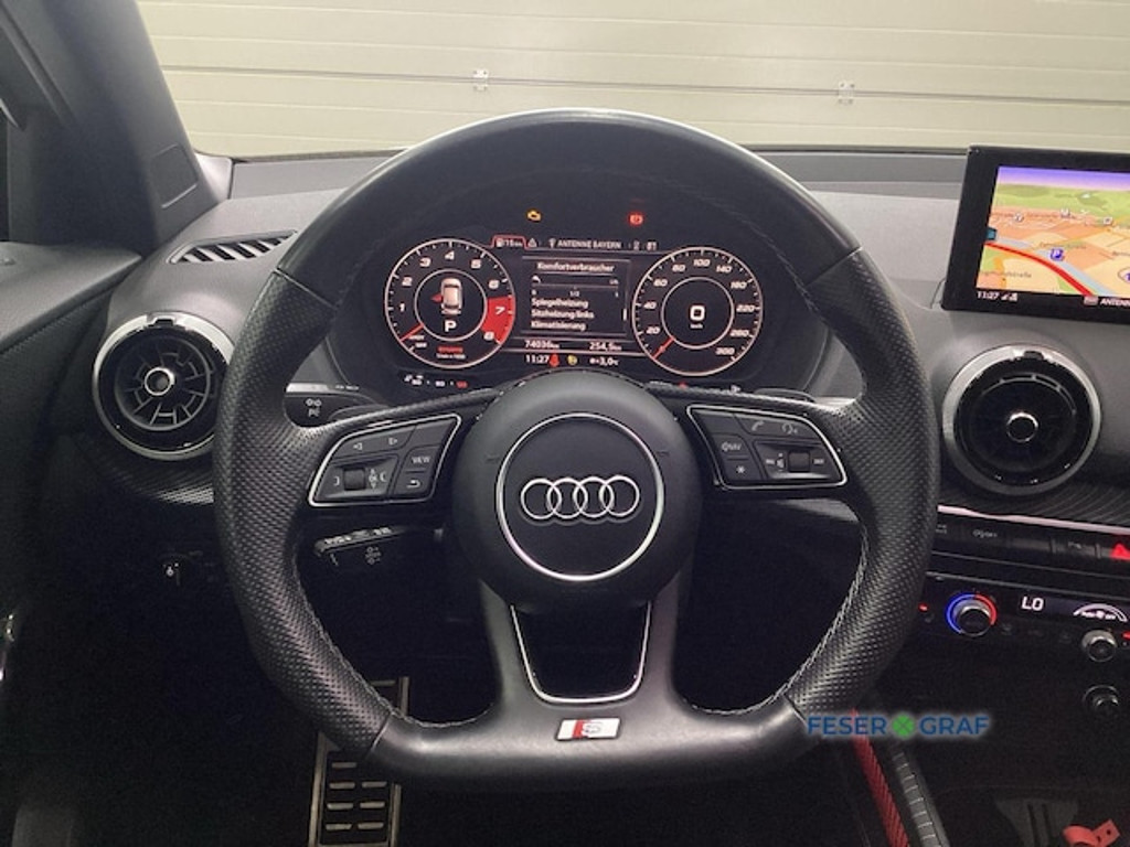 Audi SQ2