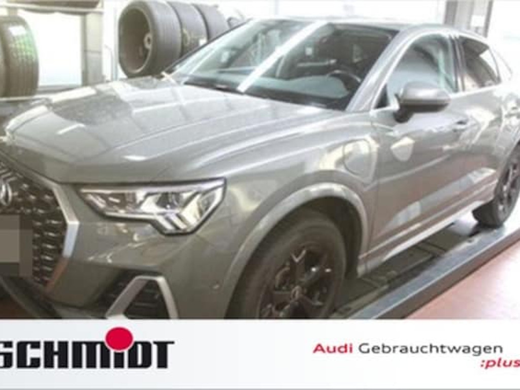 Audi Q3 2022 Hybride Benzine