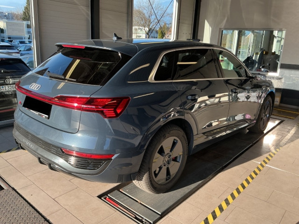 Audi Q8 e-tron