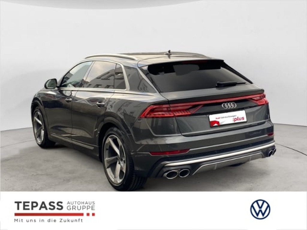 Audi SQ8