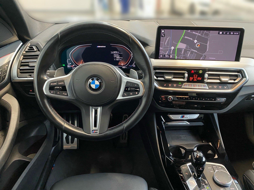 BMW iX3