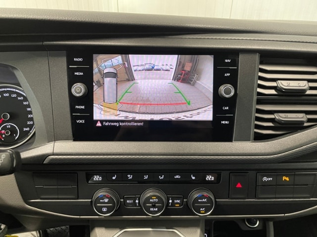 Volkswagen Caravelle