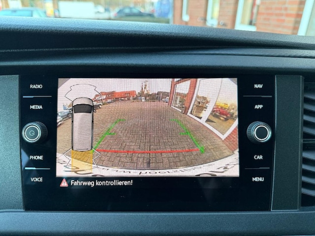 Volkswagen Caravelle