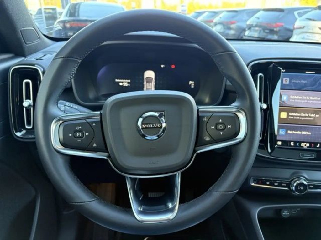 Volvo C40