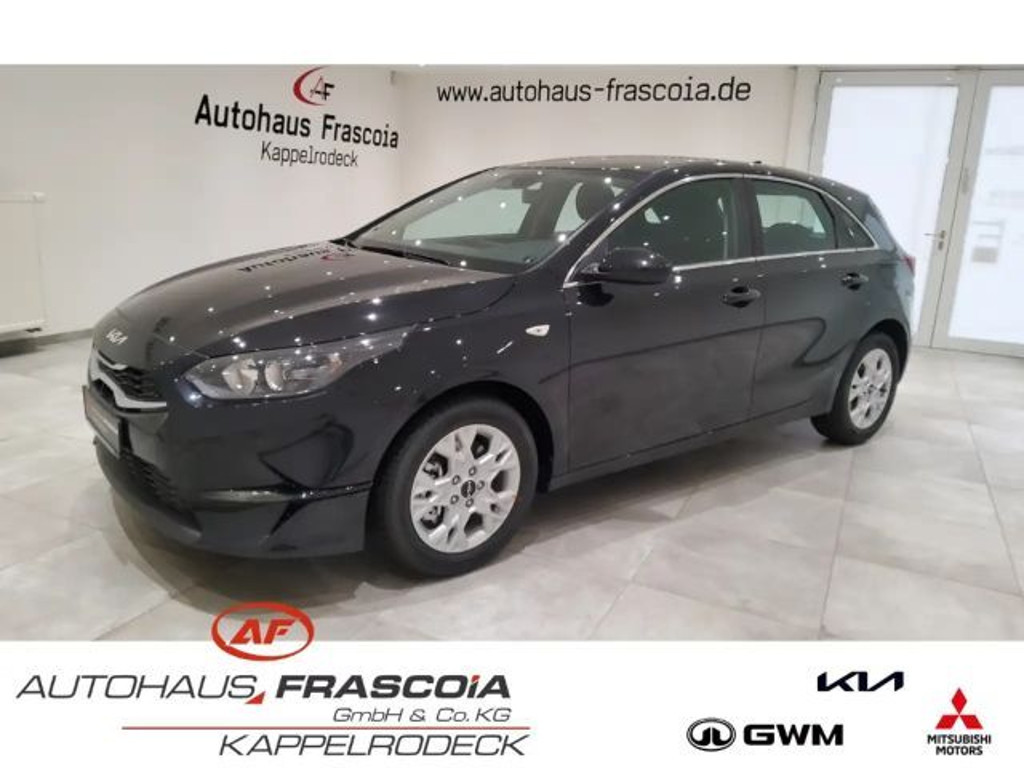 Kia Ceed 2024 Benzine