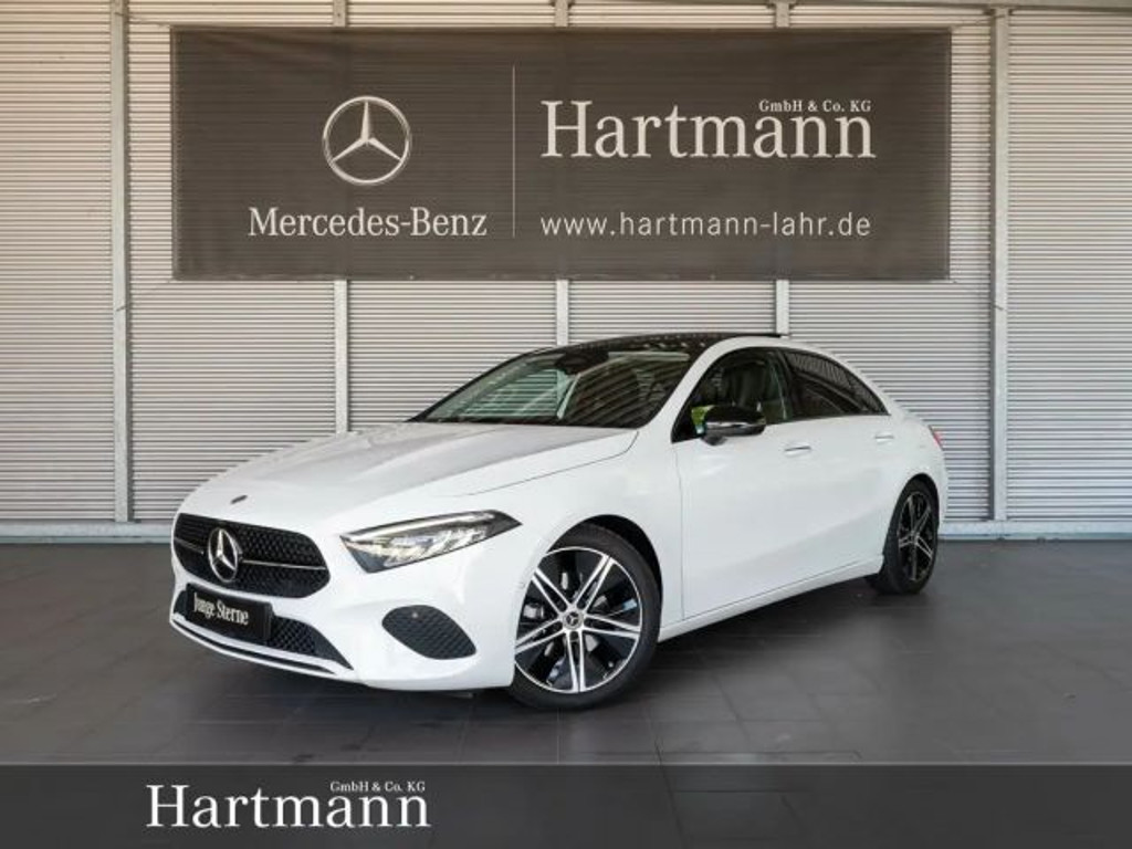 Mercedes-Benz A-Klasse 2024 Benzine