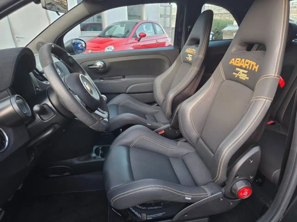 Abarth 695