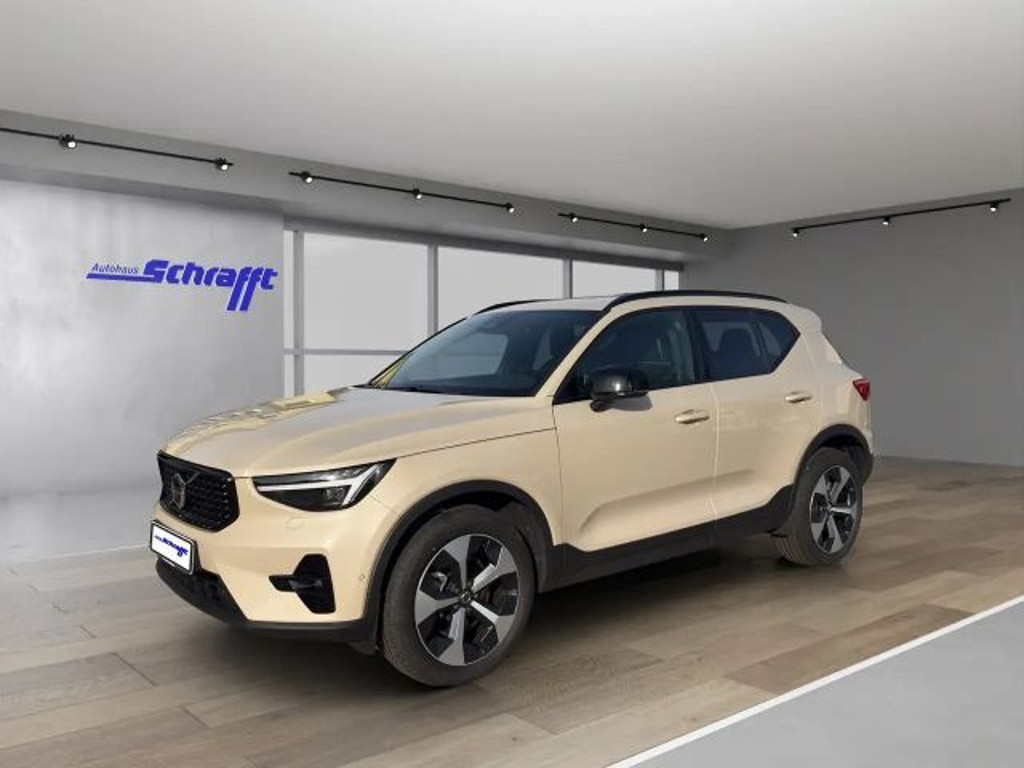 Volvo XC40 2025 Benzine