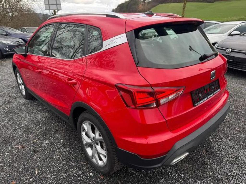 Seat Arona