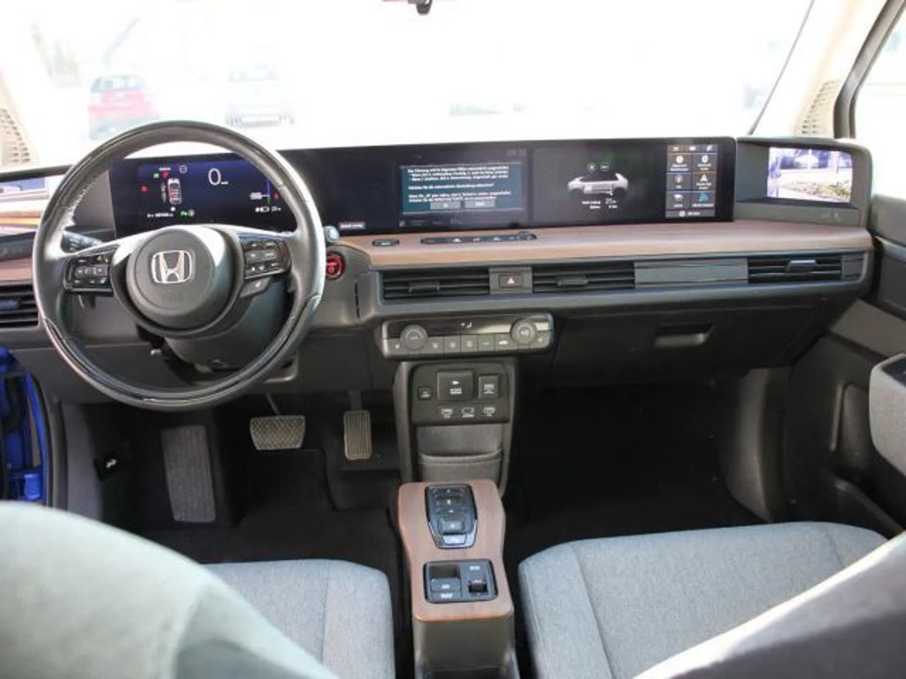 Honda e