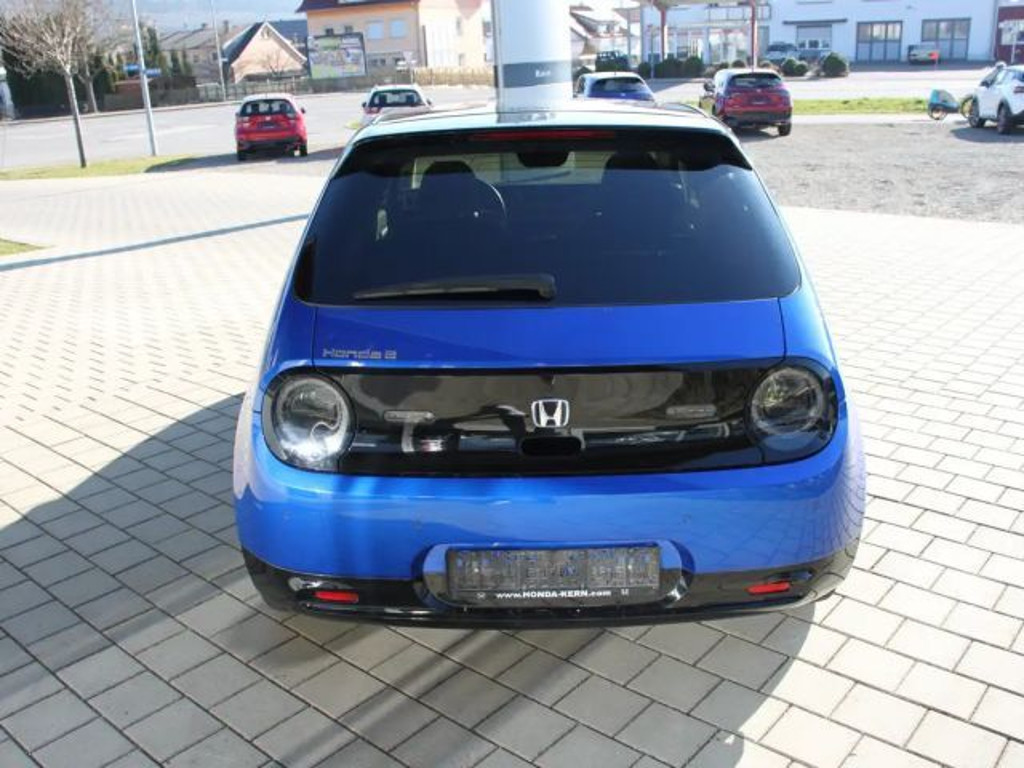 Honda e
