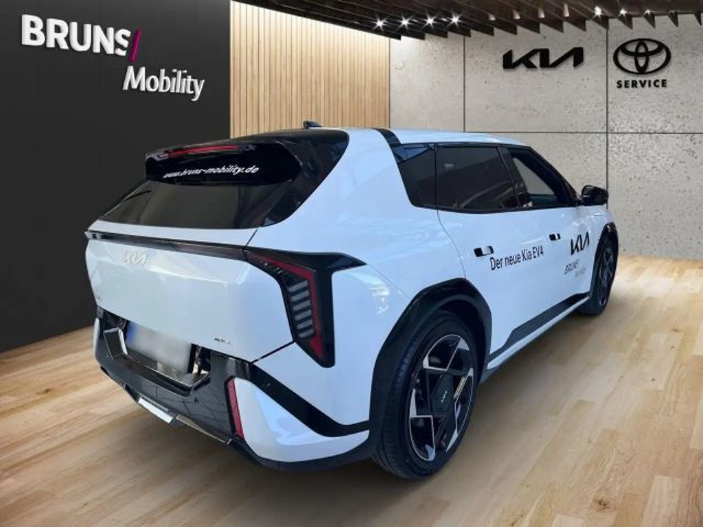 Kia EV4