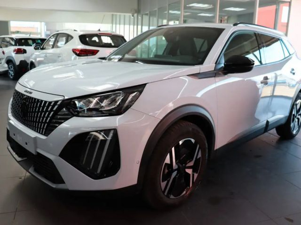 Peugeot 2008 2024 Benzine