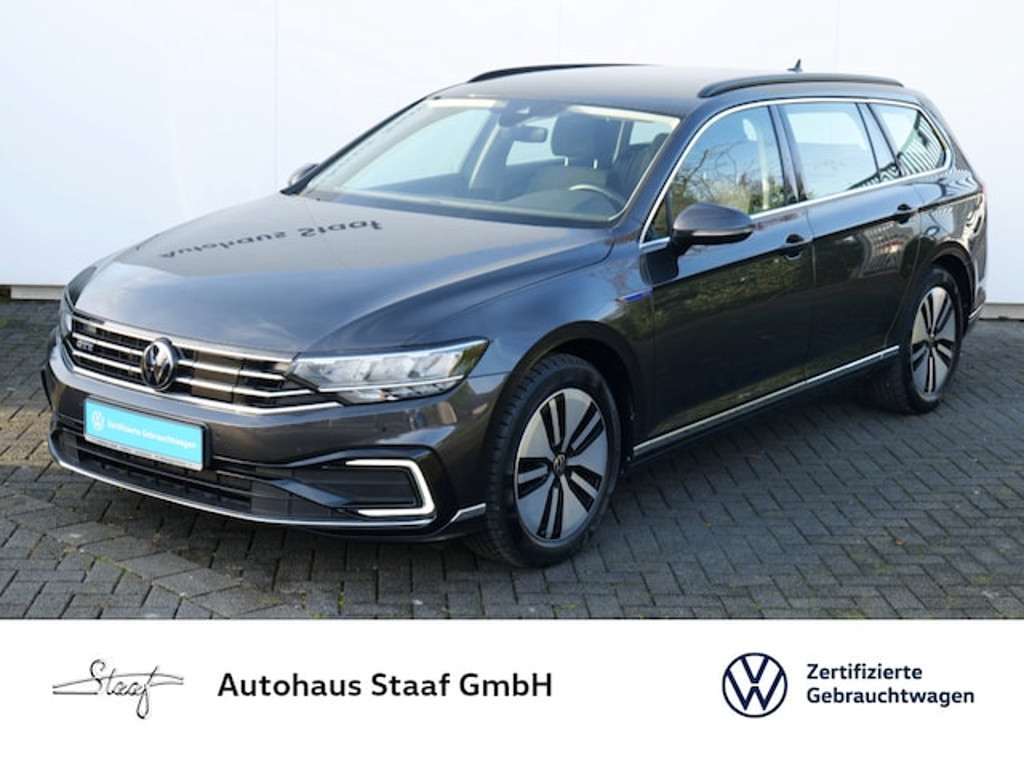 Volkswagen Passat 2022 Hybride Benzine