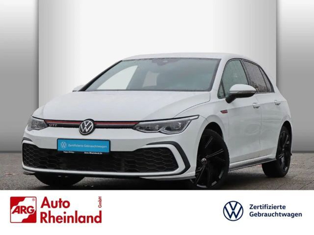 Volkswagen Golf 2023 Benzine