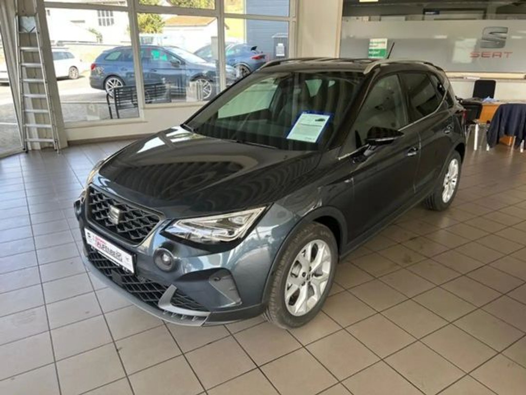 Seat Arona 2025 Benzine