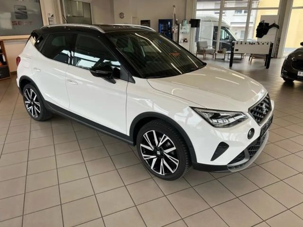 Seat Arona