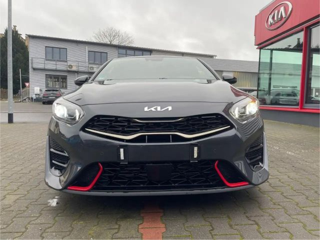 Kia Ceed 2023 Benzine