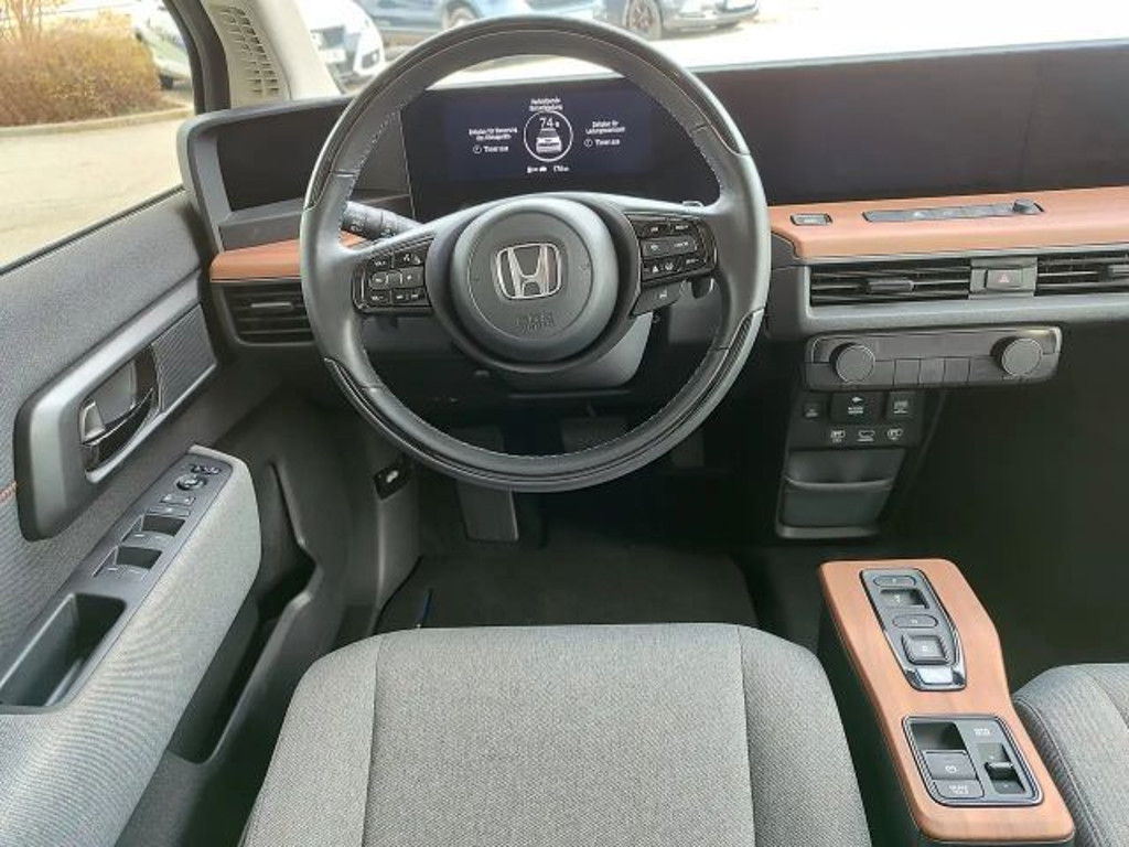 Honda e