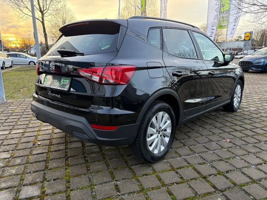 Seat Arona