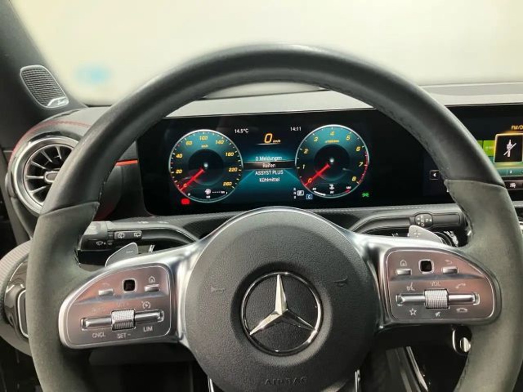 Mercedes-Benz CLA-Klasse