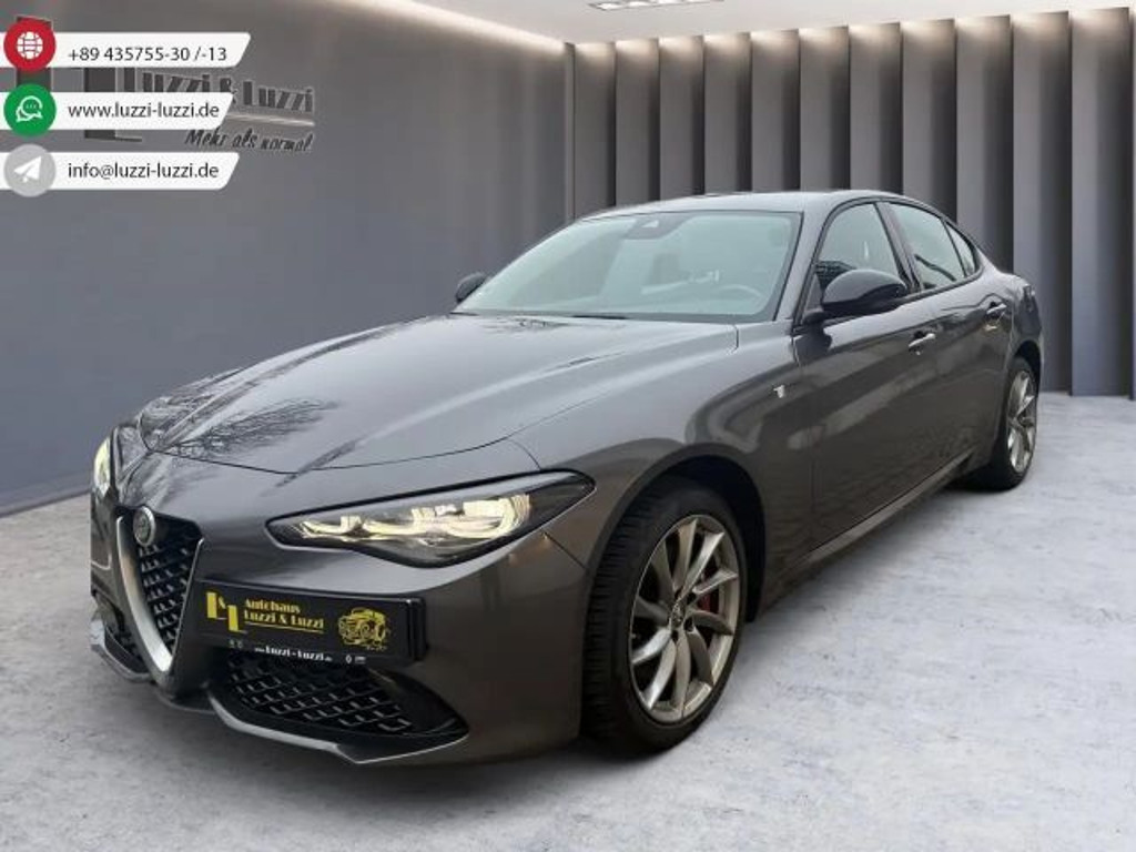 Alfa Romeo Giulia 2024 Benzine