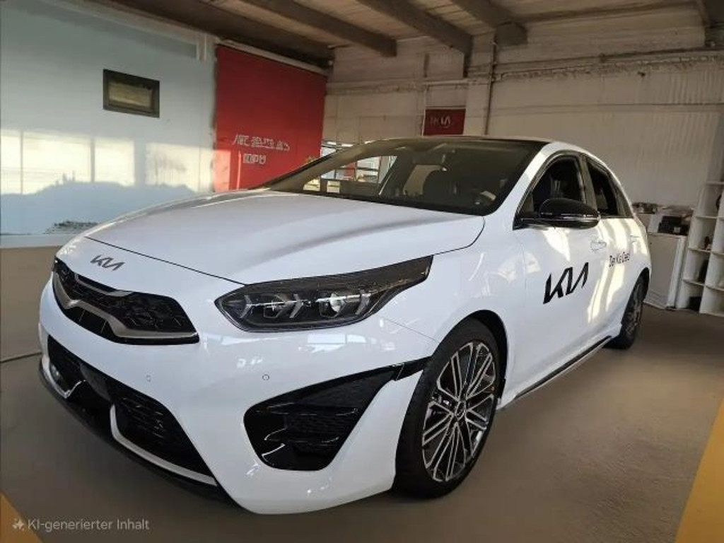 Kia Ceed 2025 Benzine