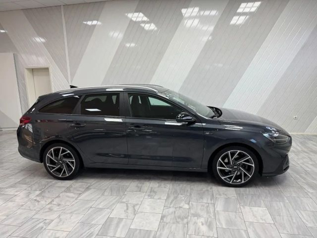 Hyundai i30 2022 Benzine