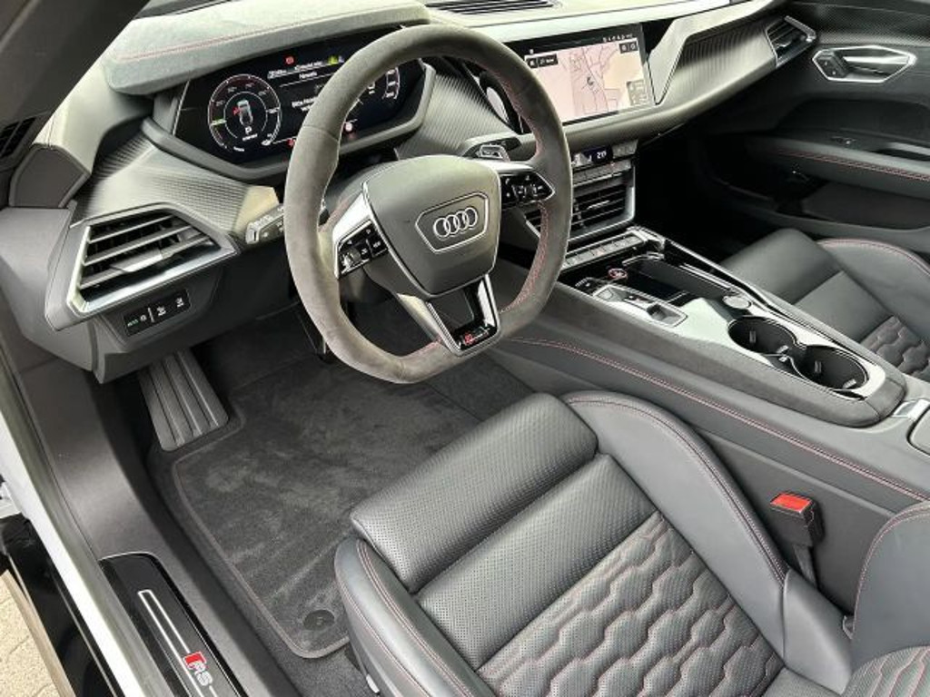 Audi RS e-tron GT