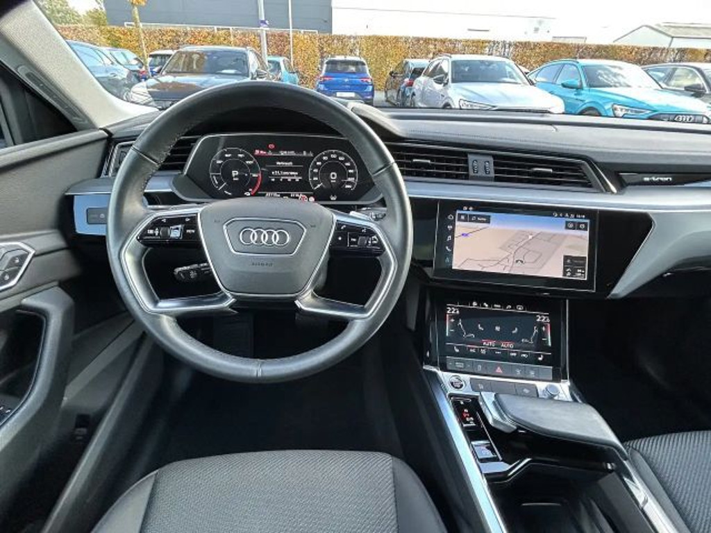 Audi e-tron