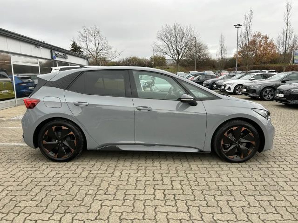 Cupra Born