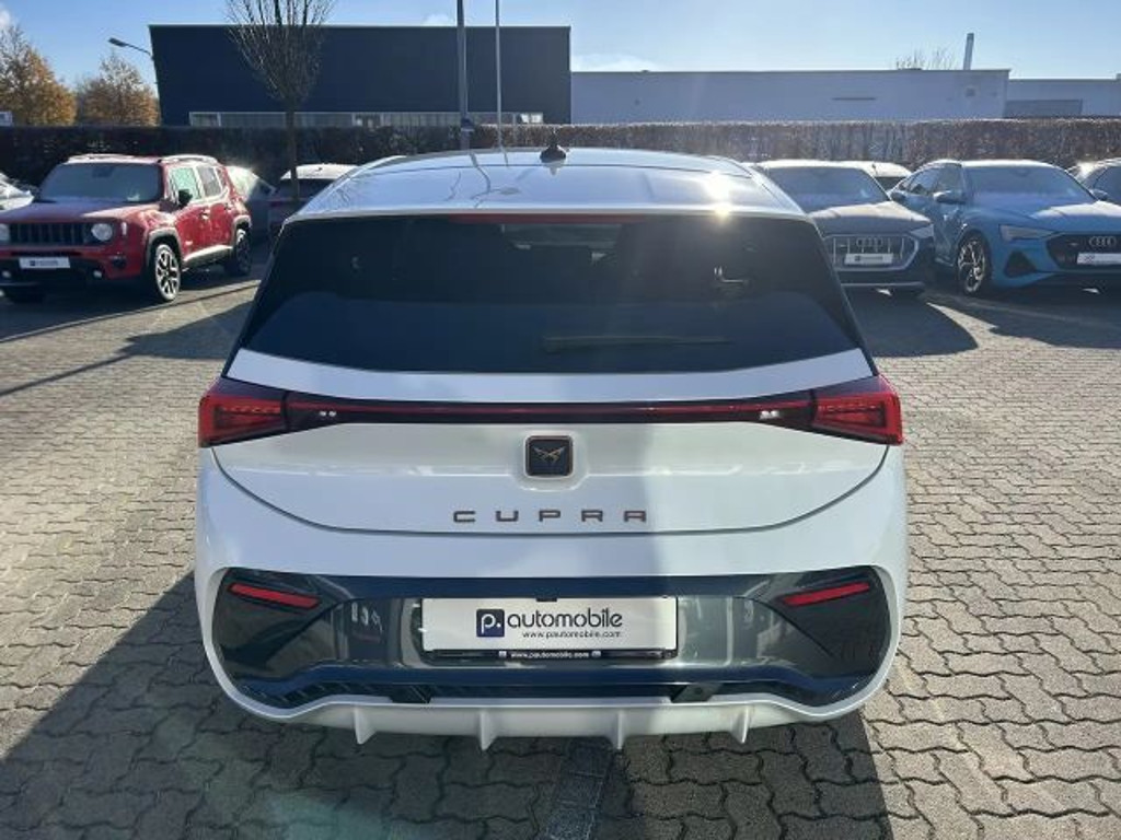 Cupra Born